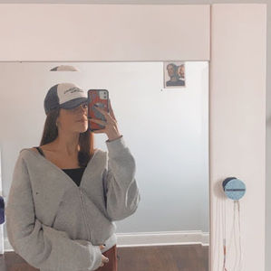 Meet your Posher, Alexandra